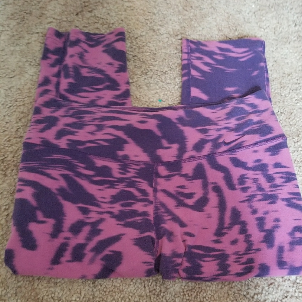 Nike crop legging